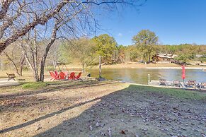 Waterfront Lay Lake Retreat w/ Dock & 3 Piers!