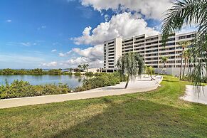 Cozy Condo w/ Gulf View, Bird Watching + Telescope