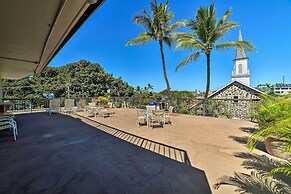 Downtown Air Conditioned Condo: Walk to Beaches