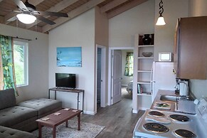 Sunset & Ocean Views: Kailua-kona Apt Near Beach