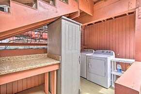 Sunset & Ocean Views: Kailua-kona Apt Near Beach