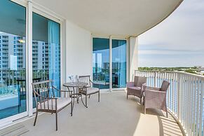 Walk to Beach: Poolside Oasis in Palms of Destin!