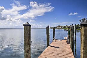 Longboat Key Resort Escape - Walk to the Beach!