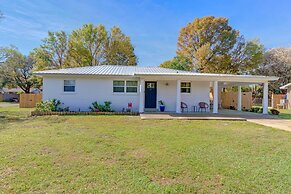 Gulf Breeze Home w/ Pool, Grill & Fire Pit