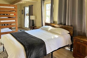 Boho-chic Home w/ Game Room Near Lake Gregory!