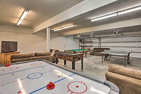 Boho-chic Home w/ Game Room Near Lake Gregory!