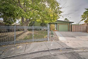 'vegas Oasis' Home w/ Pool & Spa: 7 Miles to Strip