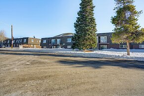 7 Mi to Ski Resort: Dillon Condo w/ Mtn Views