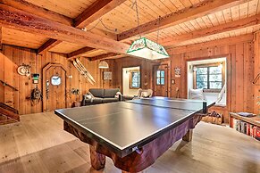 Cimarron Lodge Retreat With 3 Decks & Grill!