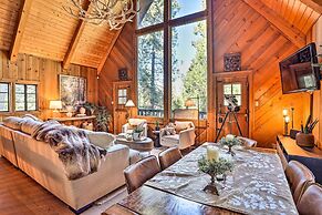 Cimarron Lodge Retreat With 3 Decks & Grill!