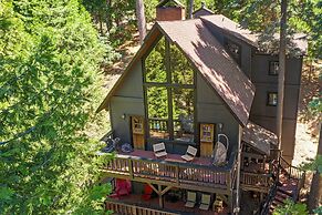 Cimarron Lodge Retreat With 3 Decks & Grill!