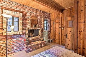 Cimarron Lodge Retreat With 3 Decks & Grill!