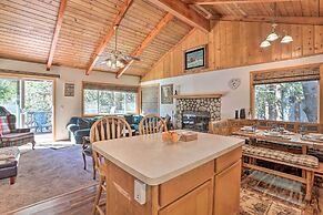 Delightful Family Cabin: Walk to Lake Gregory!