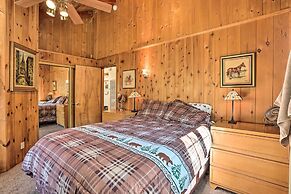 Delightful Family Cabin: Walk to Lake Gregory!