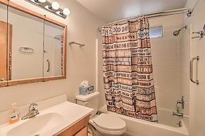 Delightful Family Cabin: Walk to Lake Gregory!