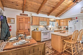 Delightful Family Cabin: Walk to Lake Gregory!