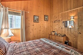 Delightful Family Cabin: Walk to Lake Gregory!
