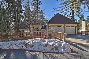 Sugar Bear Lodge w/ Game Room - 5 Mi to Village!