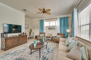 6 Mi to Disney: Lakefront Reunion Resort Home