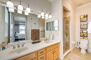 6 Mi to Disney: Lakefront Reunion Resort Home