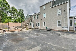 Downtown Brockton Apt < 1 Mi to Local Dining