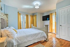 Downtown Brockton Apt < 1 Mi to Local Dining