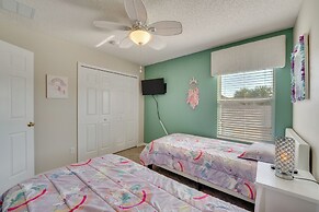 5 Mi to Disney: Emerald Island Poolside Retreat