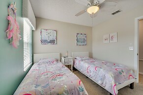 5 Mi to Disney: Emerald Island Poolside Retreat