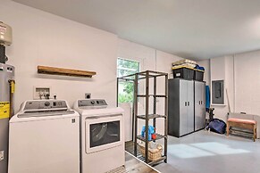 Trendy Palm City Cottage w/ Porch on 5 Acres!