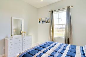 Screened-in Patio & Grill: Cape Coral Retreat