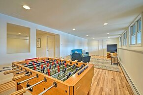 Spacious Waterfront Falmouth Home on Jenkins Pond!