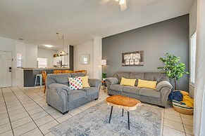 Patio + Pool Access: Townhome < 9 Mi to Disney!