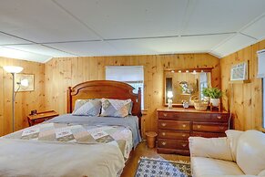 Rustic Berkshires Cottage at Lake Buel w/ Kayaks!