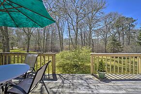 Peaceful Chilmark Farmhouse by Menemsha Beach