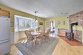 Peaceful Chilmark Farmhouse by Menemsha Beach