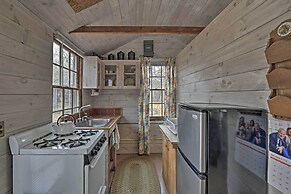 Cozy Vineyard Haven Cottage < 1 Mi to Beach!