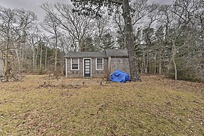 Cozy Vineyard Haven Cottage < 1 Mi to Beach!