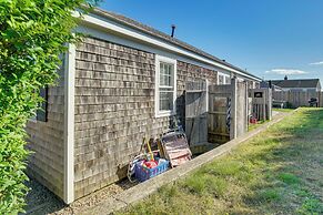 Steps to Eats & Craigville Beach! Cape Cod Cottage
