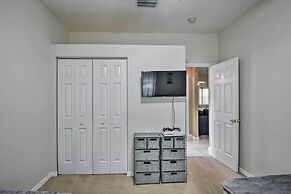 Pet-friendly Palm Coast Home w/ Pool Table & Patio