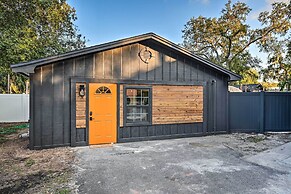 Cozy Brandon Guest Studio w/ Pool & Hot Tub!