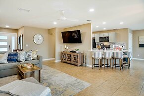 Family Home w/ Outdoor Oasis in Cape Coral!