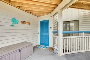 Ocean-view Saint Helena Island Condo - Pool Access