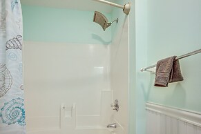 Ocean-view Saint Helena Island Condo - Pool Access