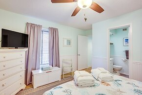 Ocean-view Saint Helena Island Condo - Pool Access