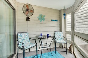 Ocean-view Saint Helena Island Condo - Pool Access