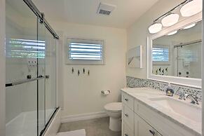 Family-friendly Palm River Estates House!