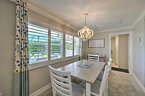 Family-friendly Palm River Estates House!