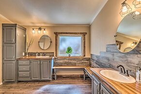 Cozy Cloudcroft Cabin w/ Deck & Gas Grill!