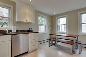 Walk to Beach: Gem w/ Patio & BBQ in Provincetown