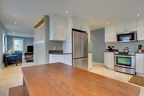 Walk to Beach: Gem w/ Patio & BBQ in Provincetown